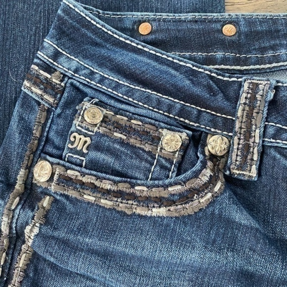 Miss Me Signature Bootcut Jeans - Picture 8 of 12